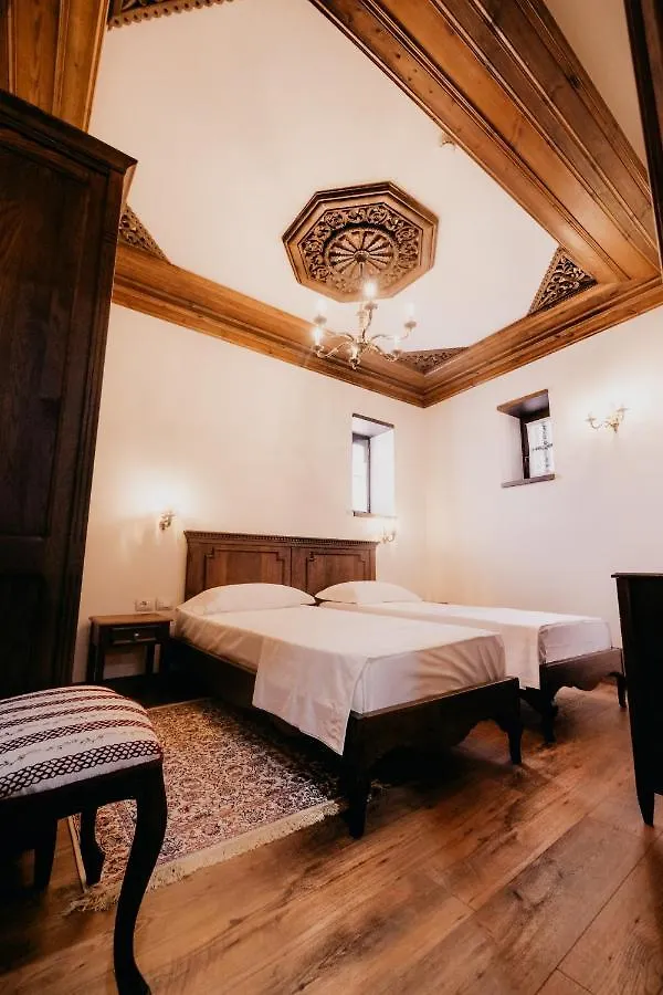Beratino Hotel 0*, Berat Albania
