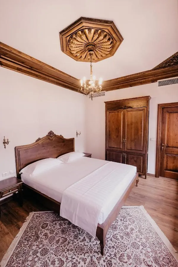 Beratino Hotel