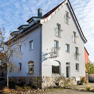 https://hotel-am-rokokogarten.com-bavaria.com